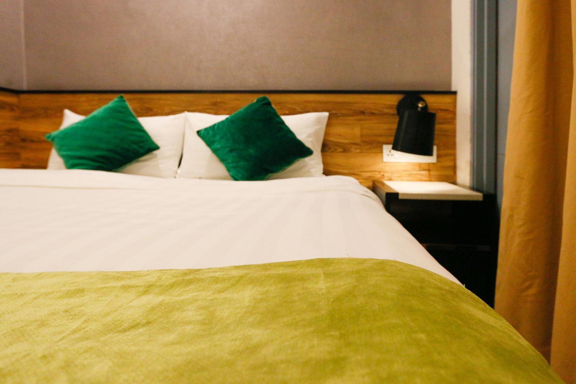 Golden Roof Hotel, Seri Iskandar Eksteriør bilde