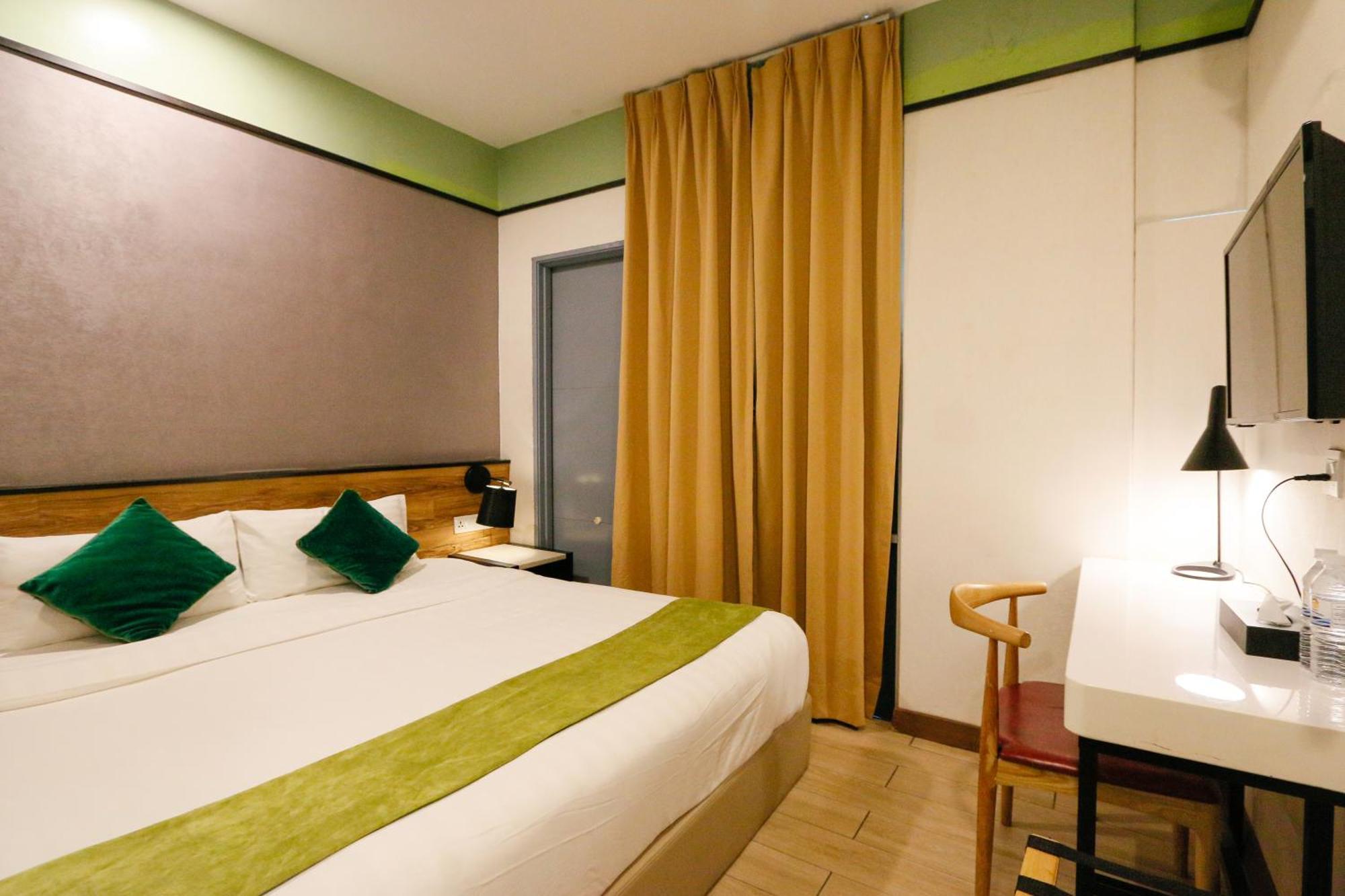 Golden Roof Hotel, Seri Iskandar Eksteriør bilde