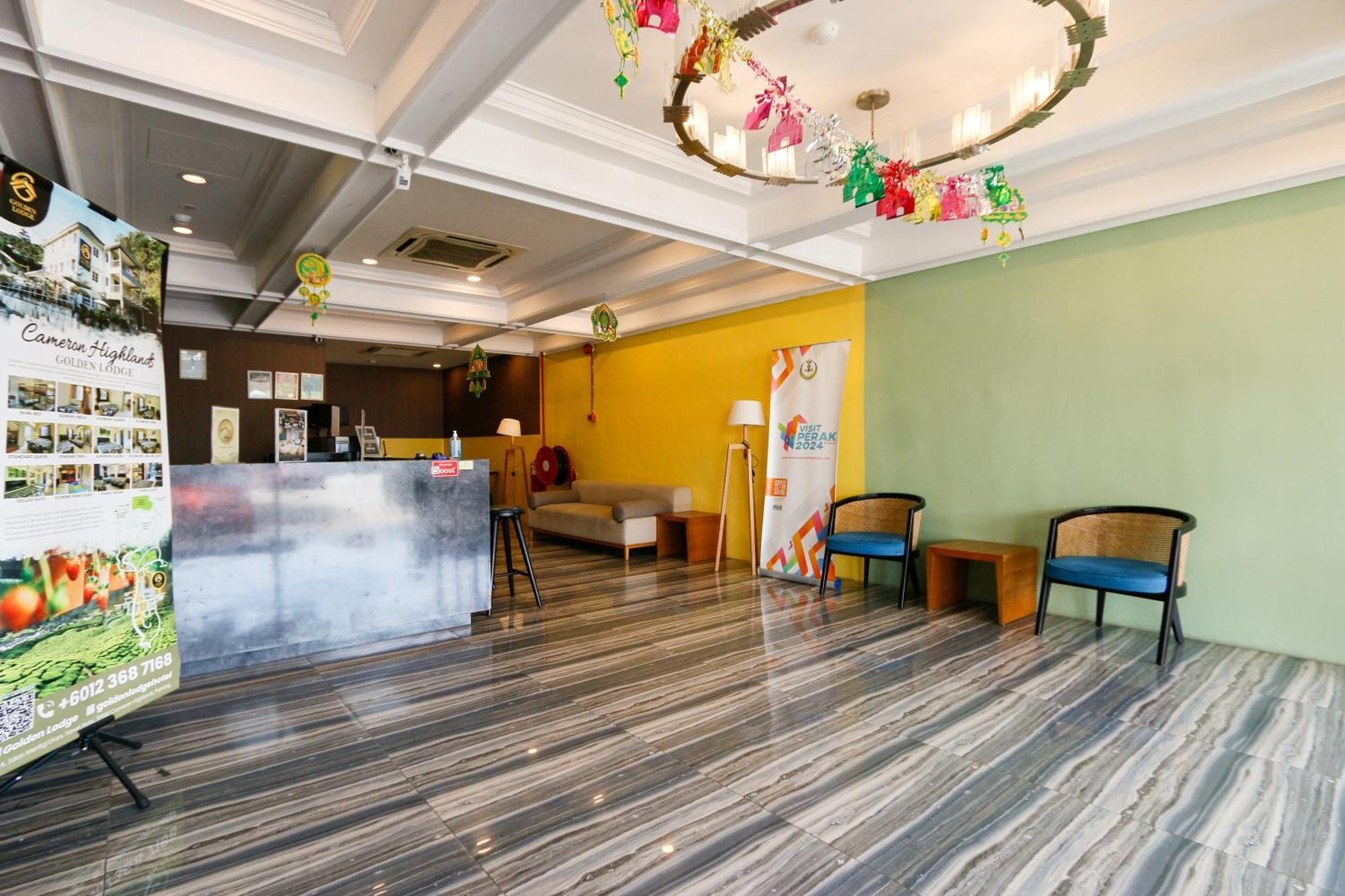 Golden Roof Hotel, Seri Iskandar Eksteriør bilde